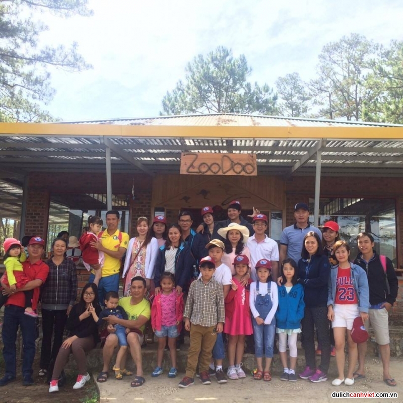 Đoàn CTy Lộc Thịnh Phát tham quan điểm du lịch mới tại Đà Lạt 13/05/2017 (Vườn Thú Zoodoo)