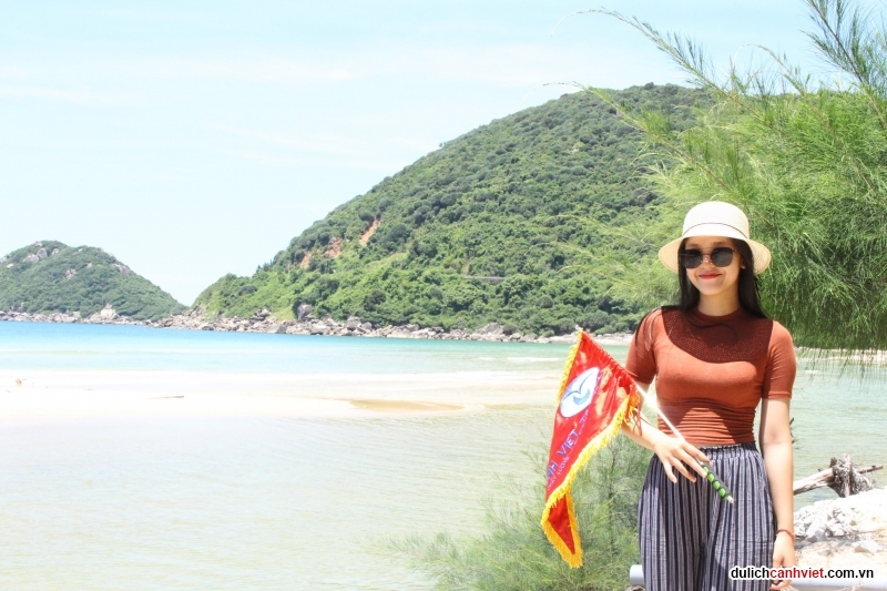 Tour Xuyên Việt - ĐH Tôn Đức Thắng - ĐVTC: Cảnh Việt Travel